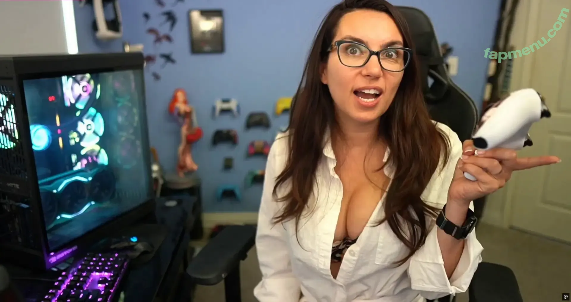 Trisha Hershberger nude photo #1669 (thatgrltrish)