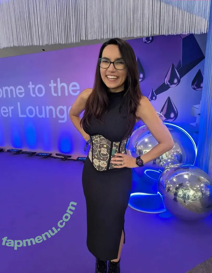 Trisha Hershberger nude photo #1689 (thatgrltrish)