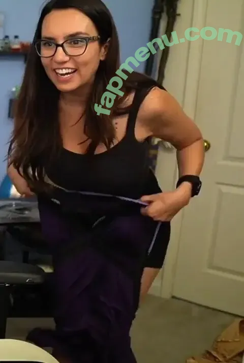Trisha Hershberger nude photo #1692 (thatgrltrish)