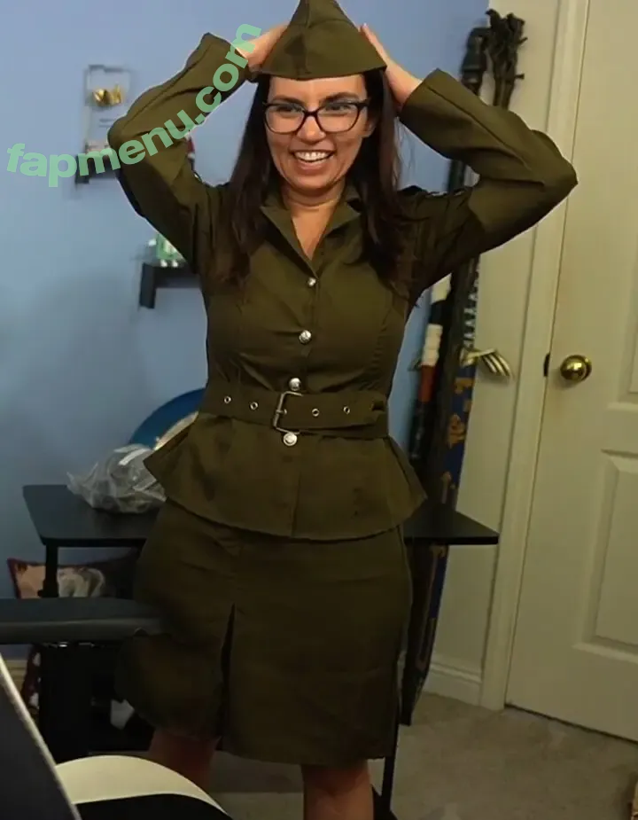 Trisha Hershberger nude photo #1694 (thatgrltrish)