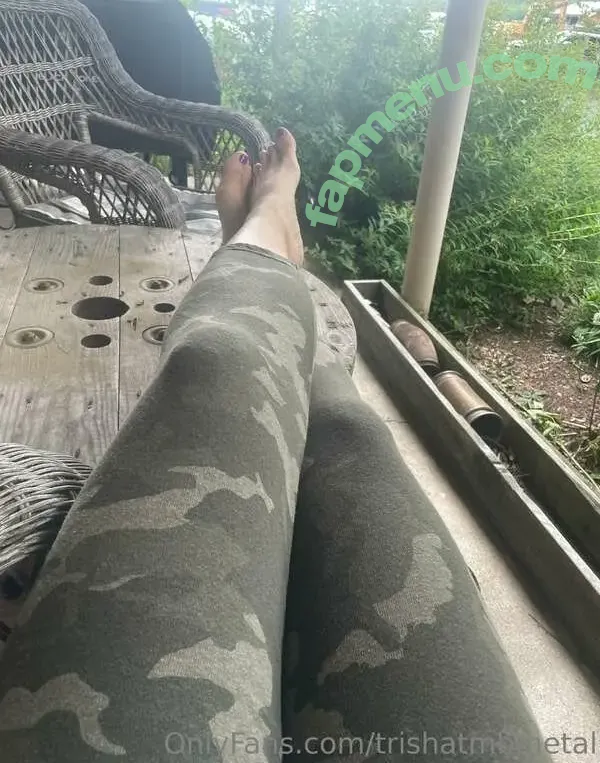 Trisha Moody nude photo #0001 (tmoodybourbeau / trishatmbmetal)