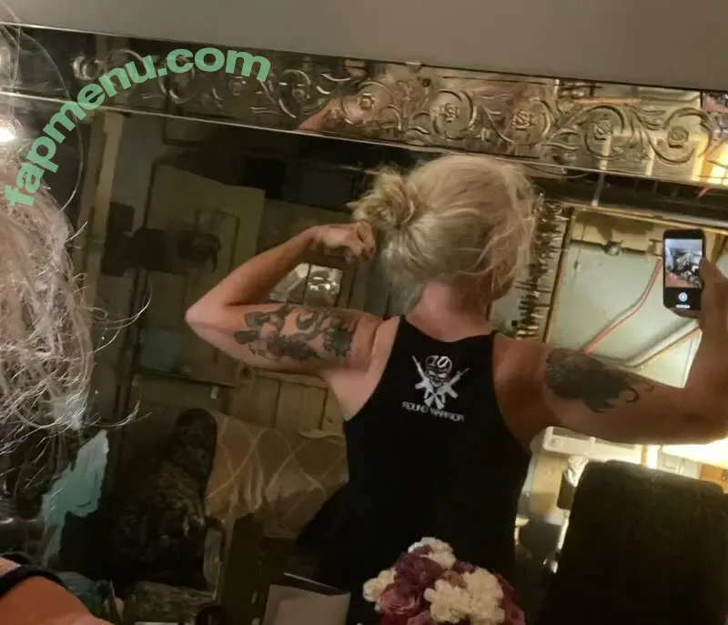 Trisha Moody nude photo #0035 (tmoodybourbeau / trishatmbmetal)
