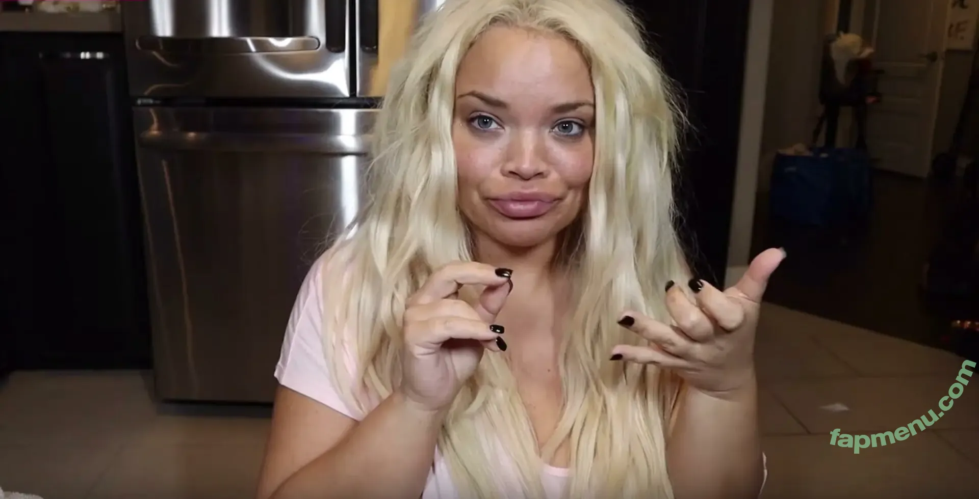 trishapaytas nude photo #0014 (trishapaytas)