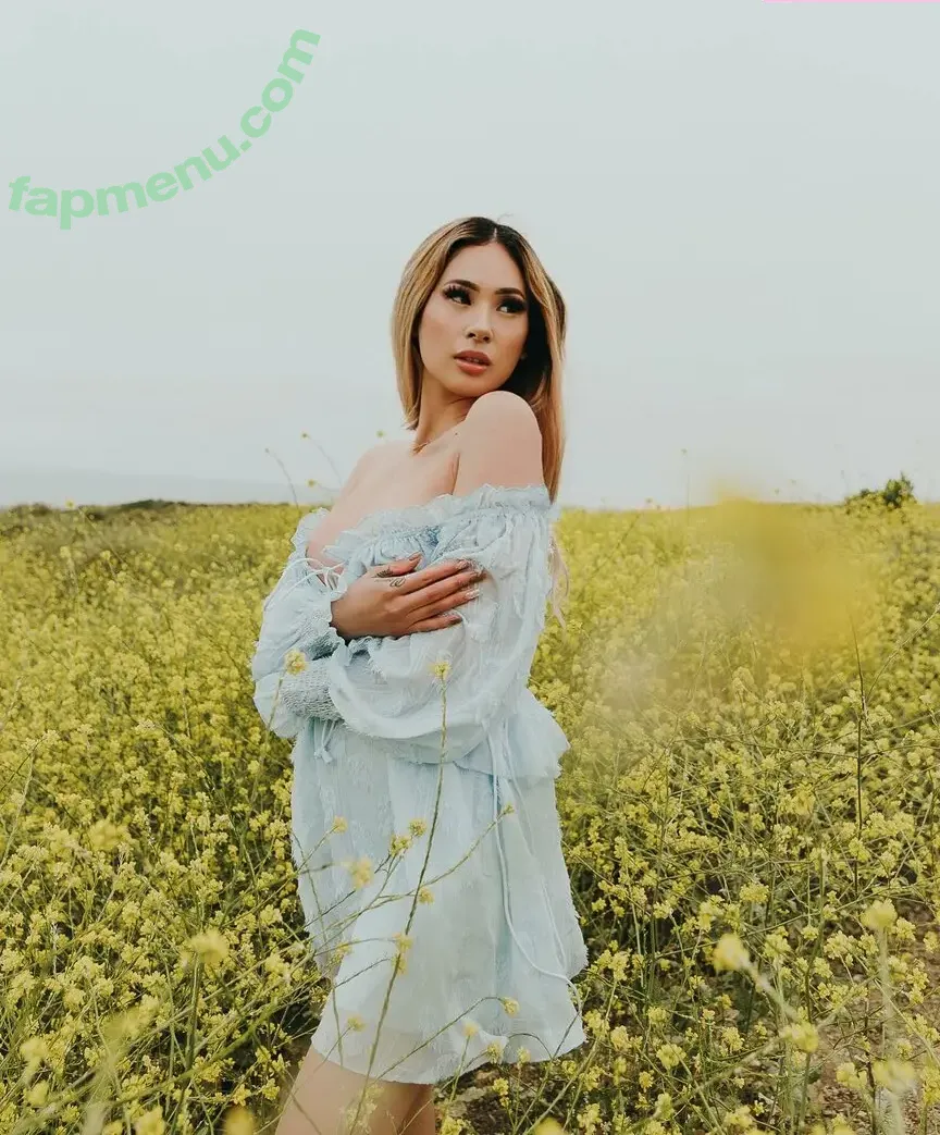 trishmayor nude photo #0002 (trishmayor)