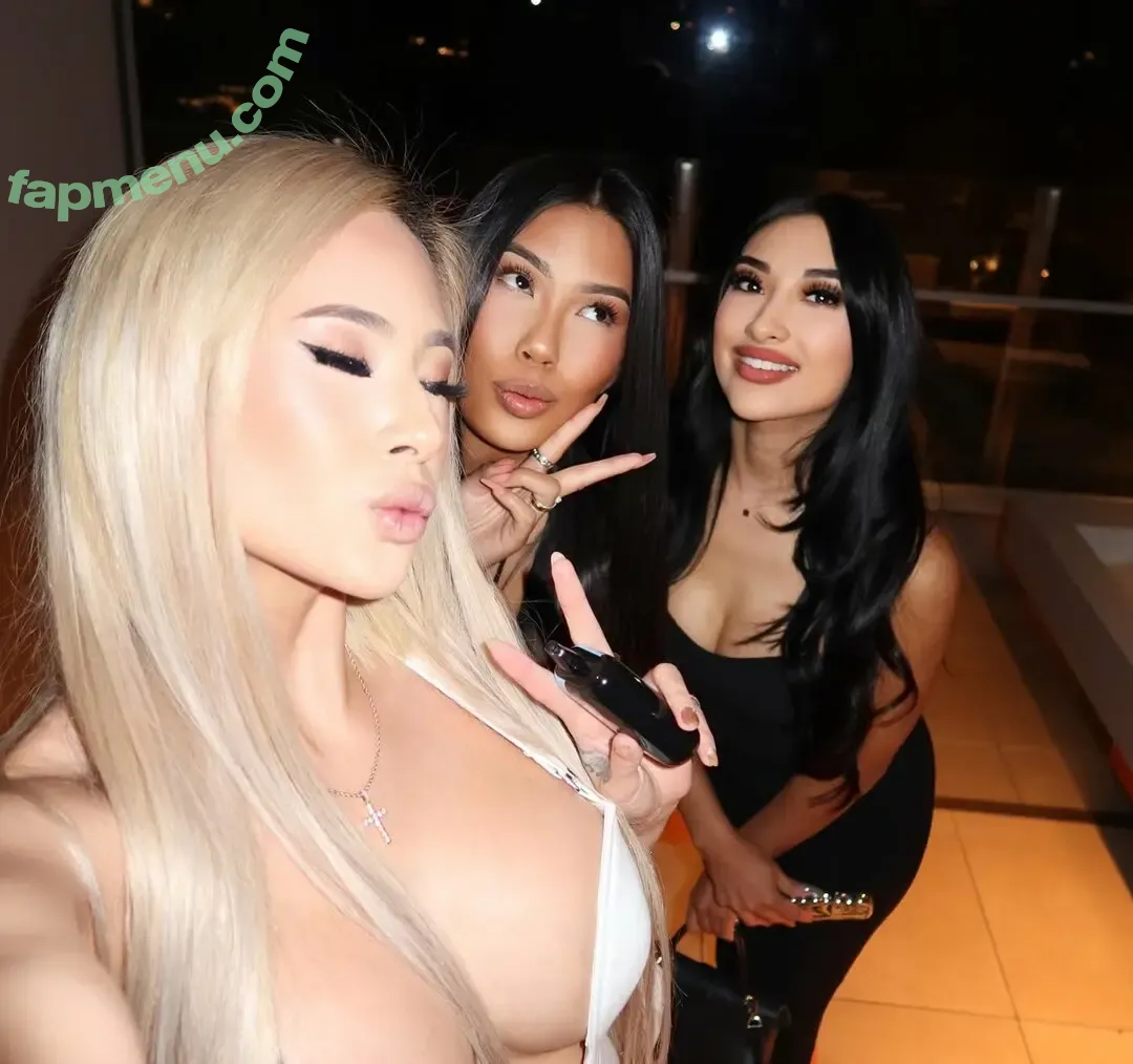 trishmayor nude photo #0016 (trishmayor)