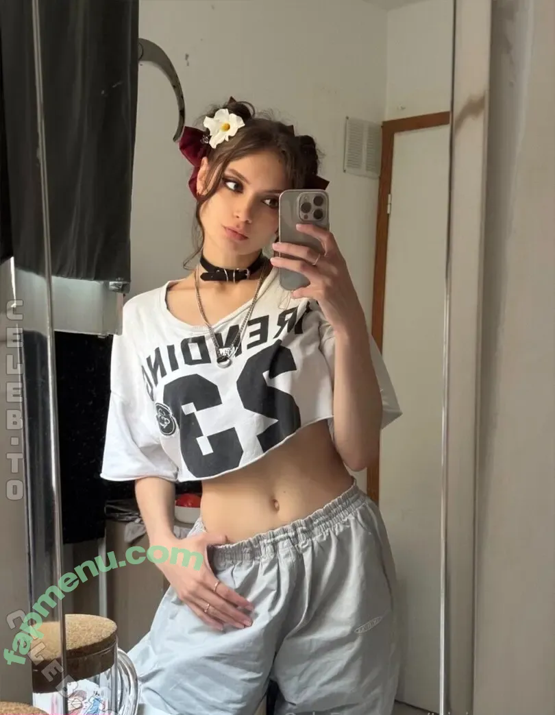 Trixie Smash nude photo #0146 (Glinter_Nest / reel / trixiesmash)