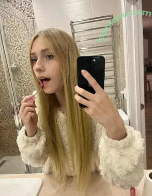  nude photo #0007