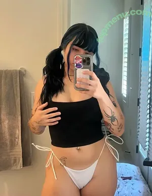 trixievenus777 / onlyfans_models_worldwide nude photo #0082