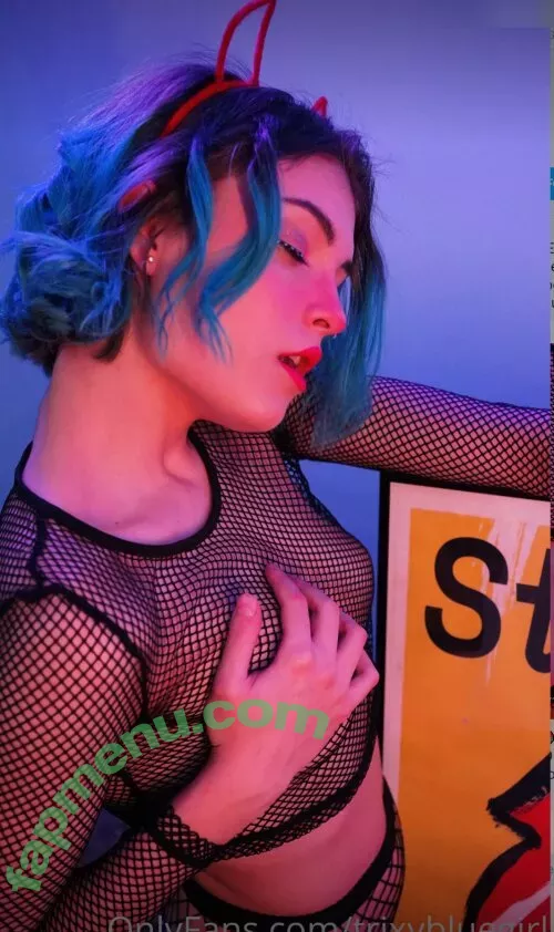 TrixyBlue nude photo #0078 (TrixyBlueGirl)