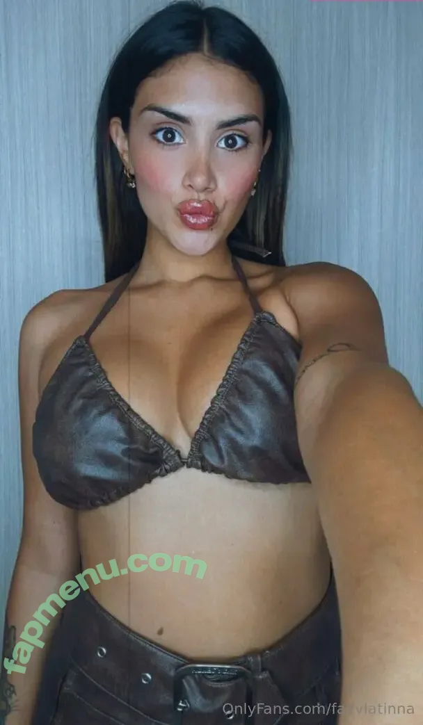 trixybluep nude photo #0023 (trixyblue)