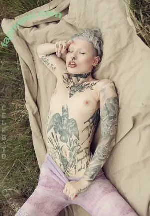 Triz Täss / ModelTrizTaess / triztaess nude photo #0335