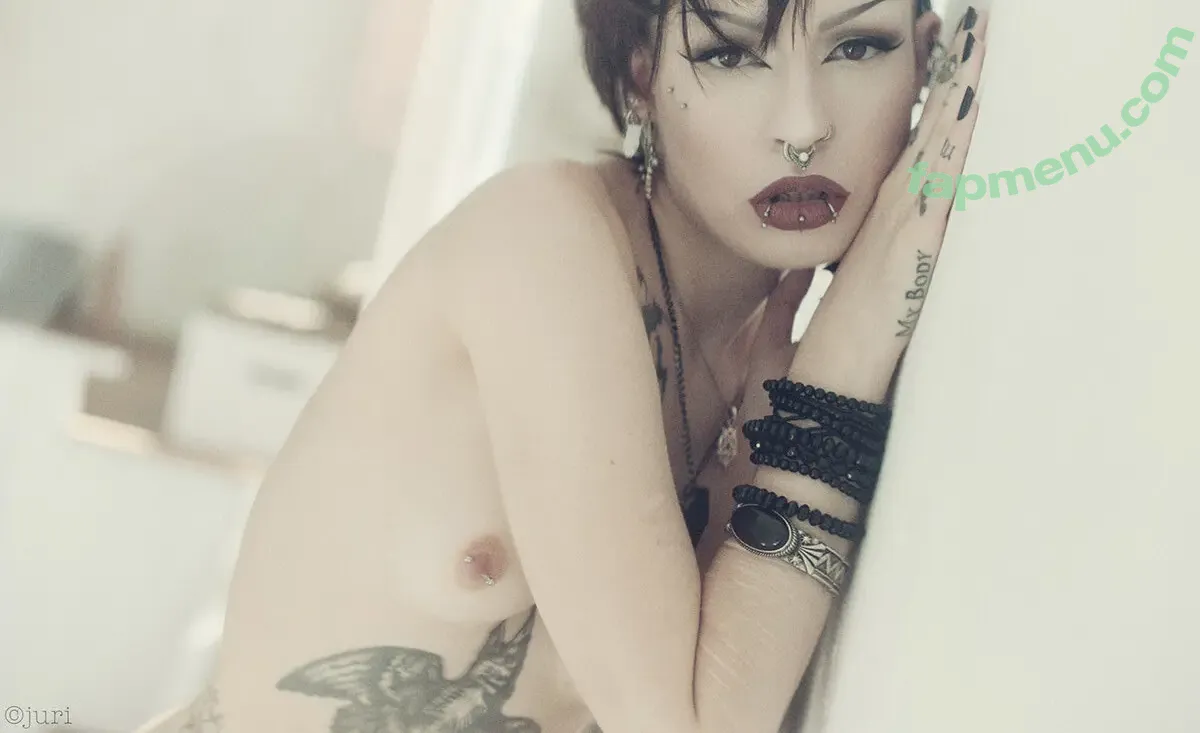 Triz Täss nude photo #0038 (ModelTrizTaess / triztaess)