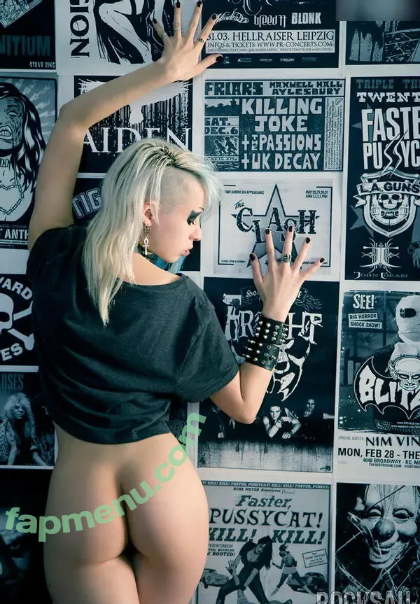 Triz Täss nude photo #0102 (ModelTrizTaess / triztaess)