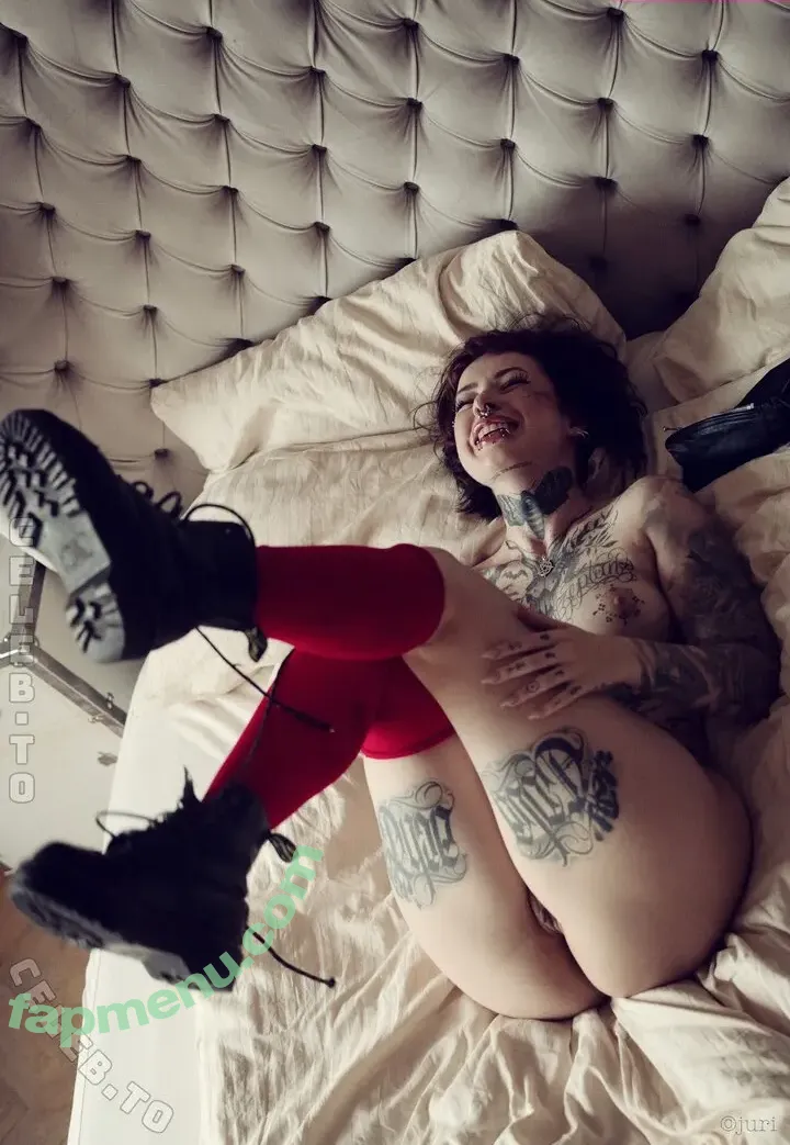 Triz Täss nude photo #0322 (ModelTrizTaess / triztaess)