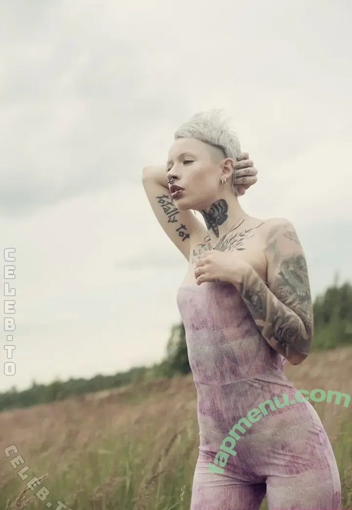 Triz Täss nude photo #0326 (ModelTrizTaess / triztaess)