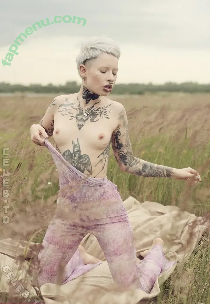 Triz Täss nude photo #0329 (ModelTrizTaess / triztaess)