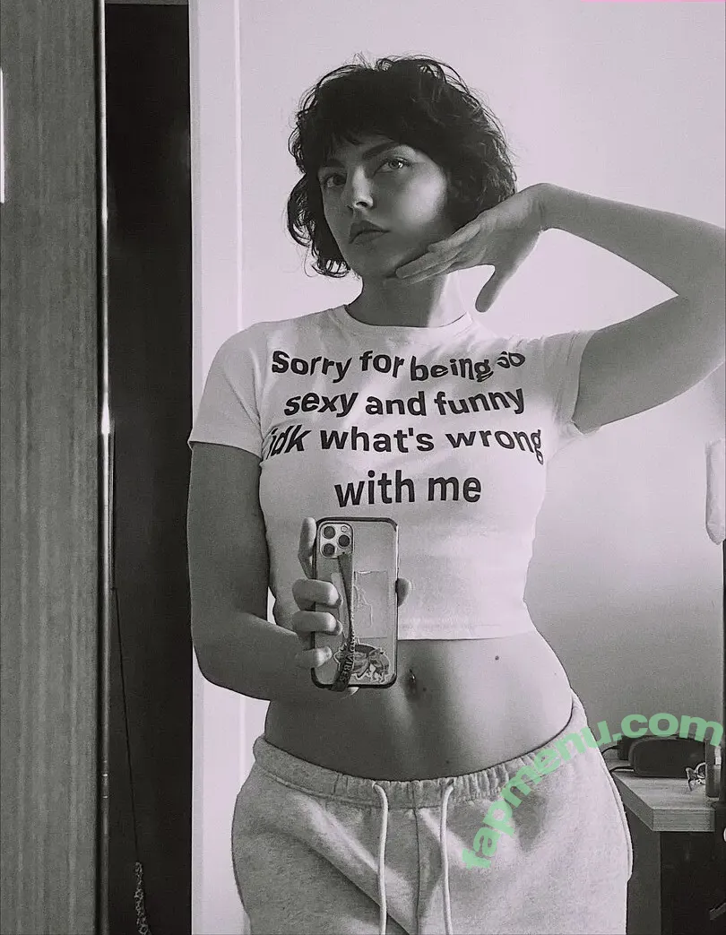 Triz nude photo #0072 (Triz)