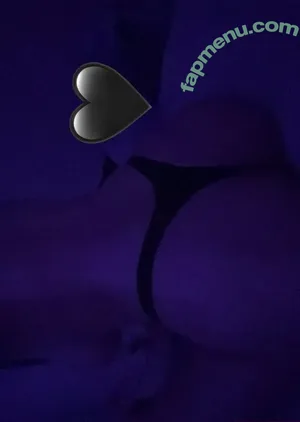  nude photo #0005