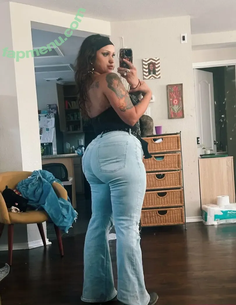 tryingmybetht nude photo #0021 (tryingmybetht)