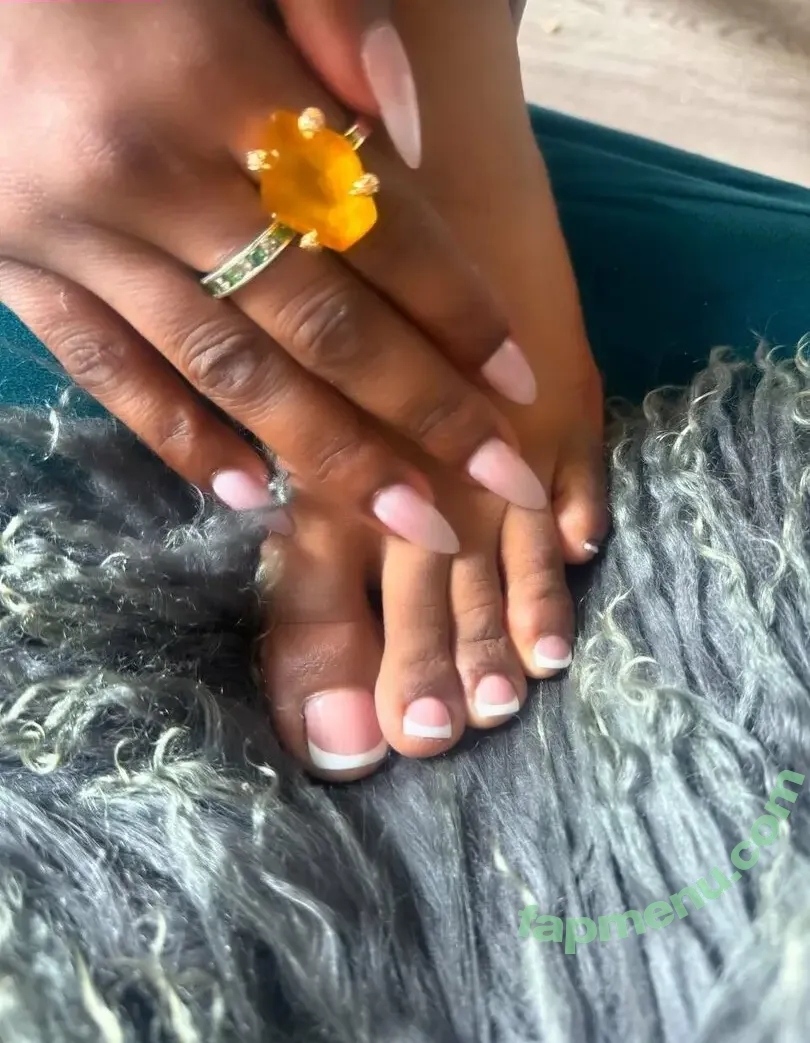 ts.diana nude photo #0086 (diana.t.s)