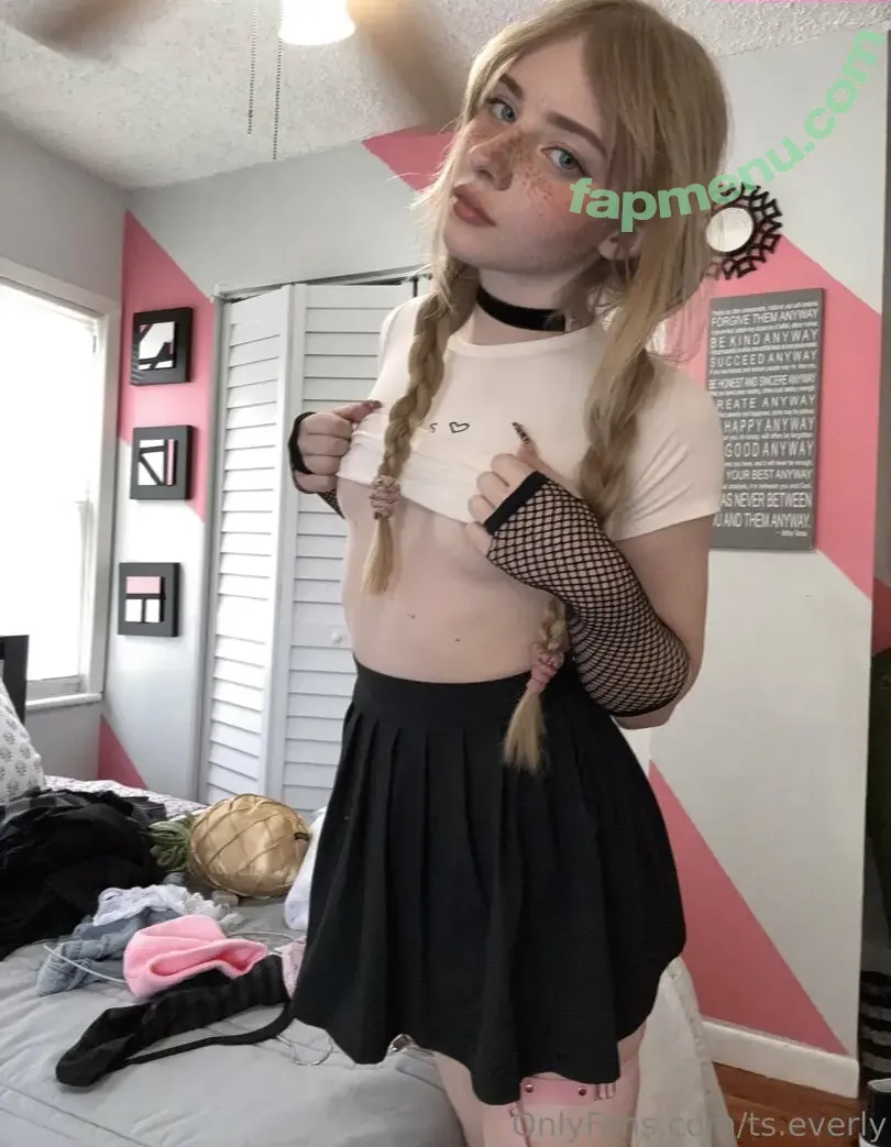 ts.everly nude photo #0012 (everlyeira)