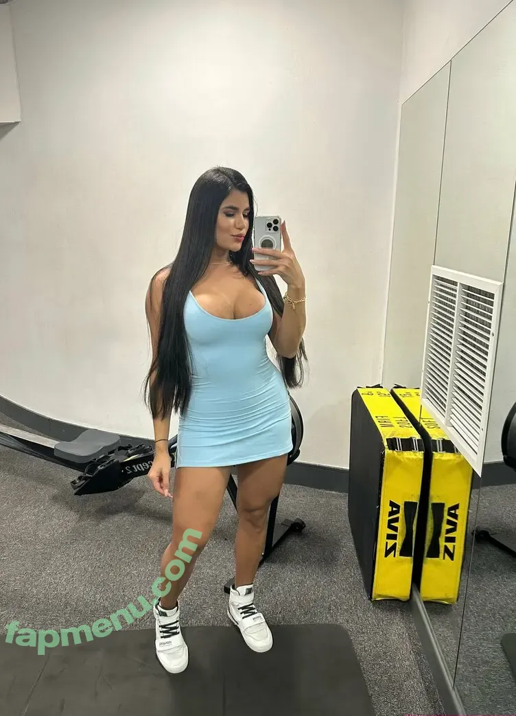 ts_larisakemyllifree nude photo #0020 (theraspberrytail)