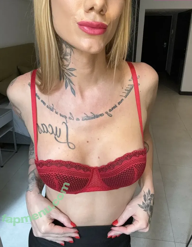 ts_queen_matea nude photo #0080 (mattematea)