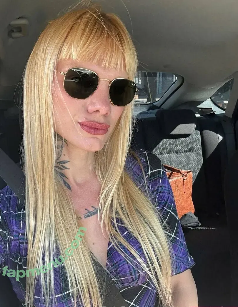 ts_queen_matea nude photo #0087 (mattematea)