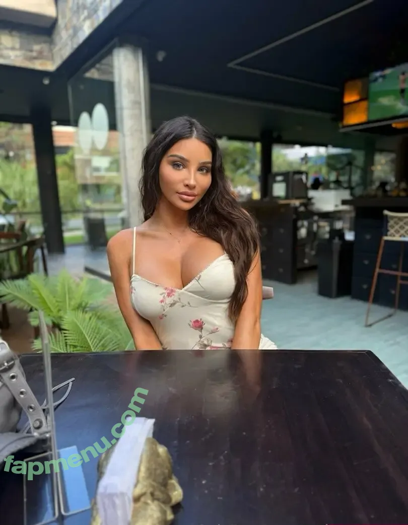 tsalyssawestx nude photo #0203 (thealyssawest)