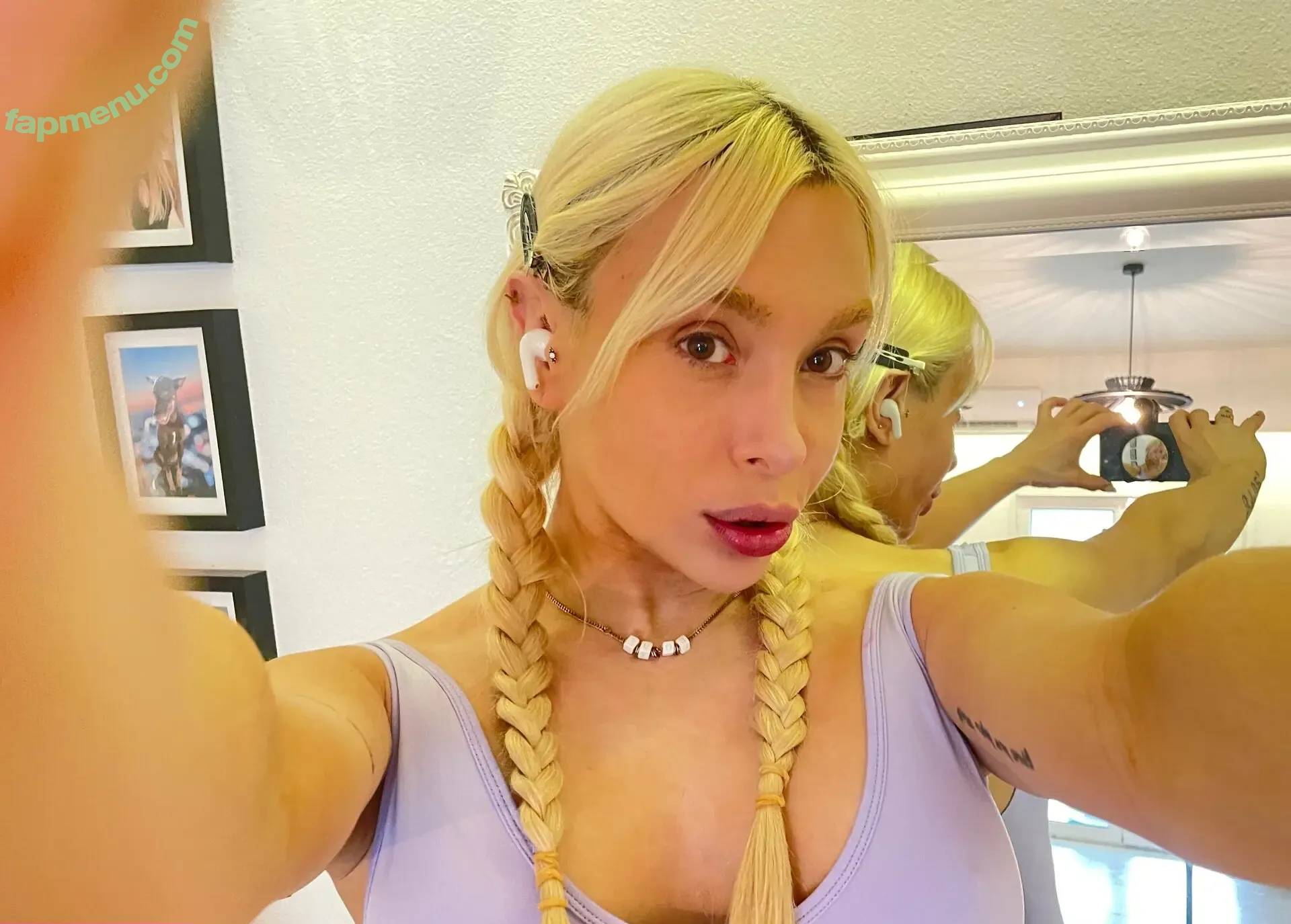 tsbabyblondiefree nude photo #0014 (tsbabyblondiefree)