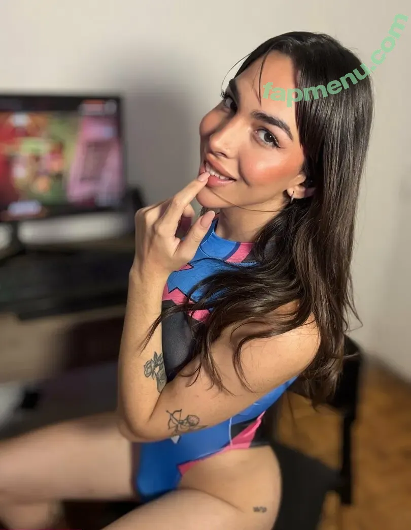 tsemilyblake nude photo #0006 (reel)