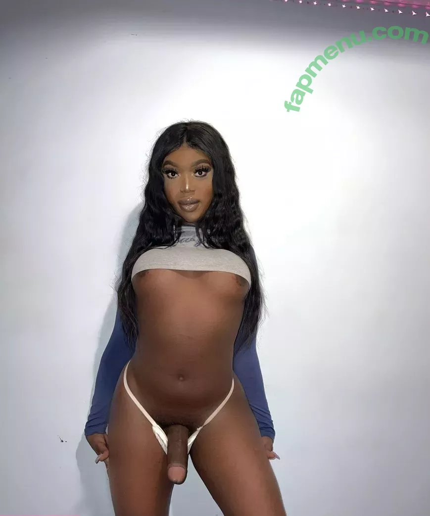 TsGiGi nude photo #0002 (TSGIGIBABY / heyi.tsgigi / tsgigii)