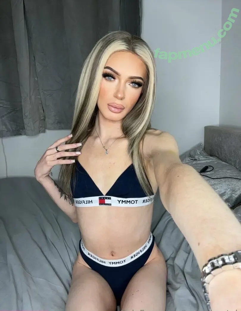 tsgirlshantel nude photo #0005 (spicy_shantel1)