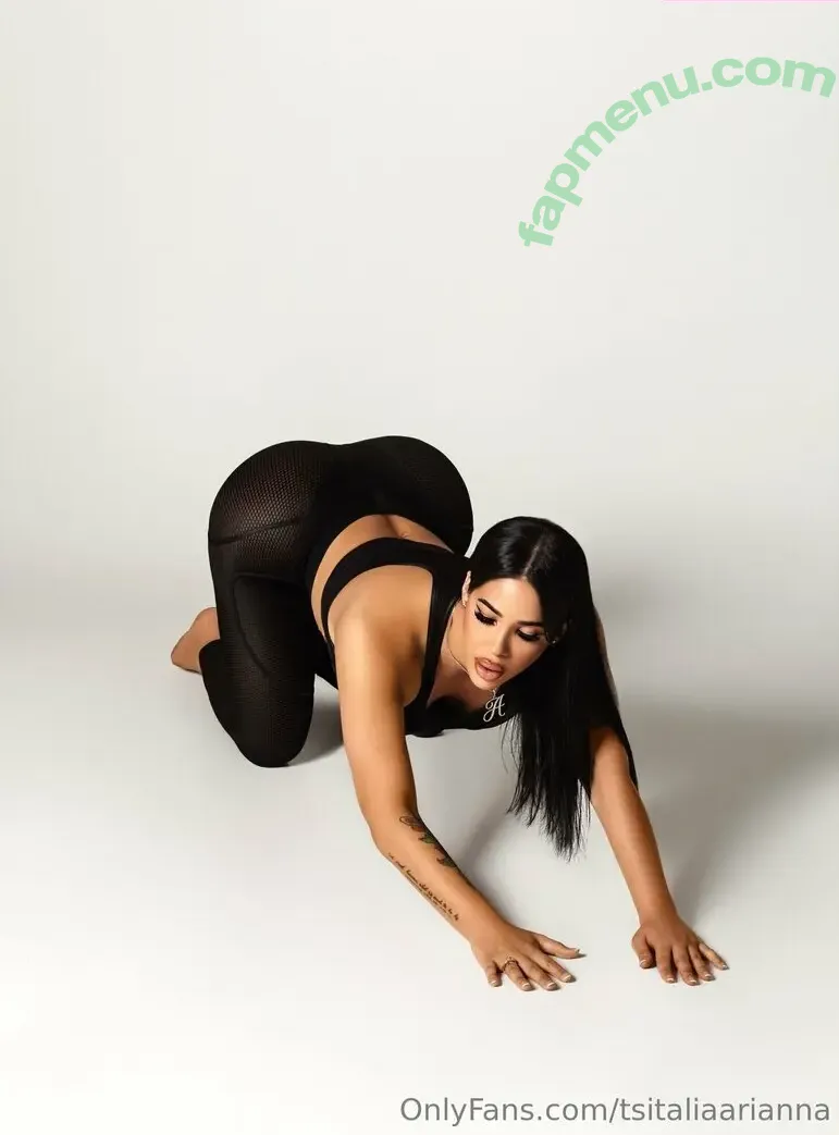 tsitaliaarianna nude photo #0201 (italiaarianna__)