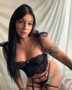 tsjuliaa / tsjuliaaa nude photo #0039