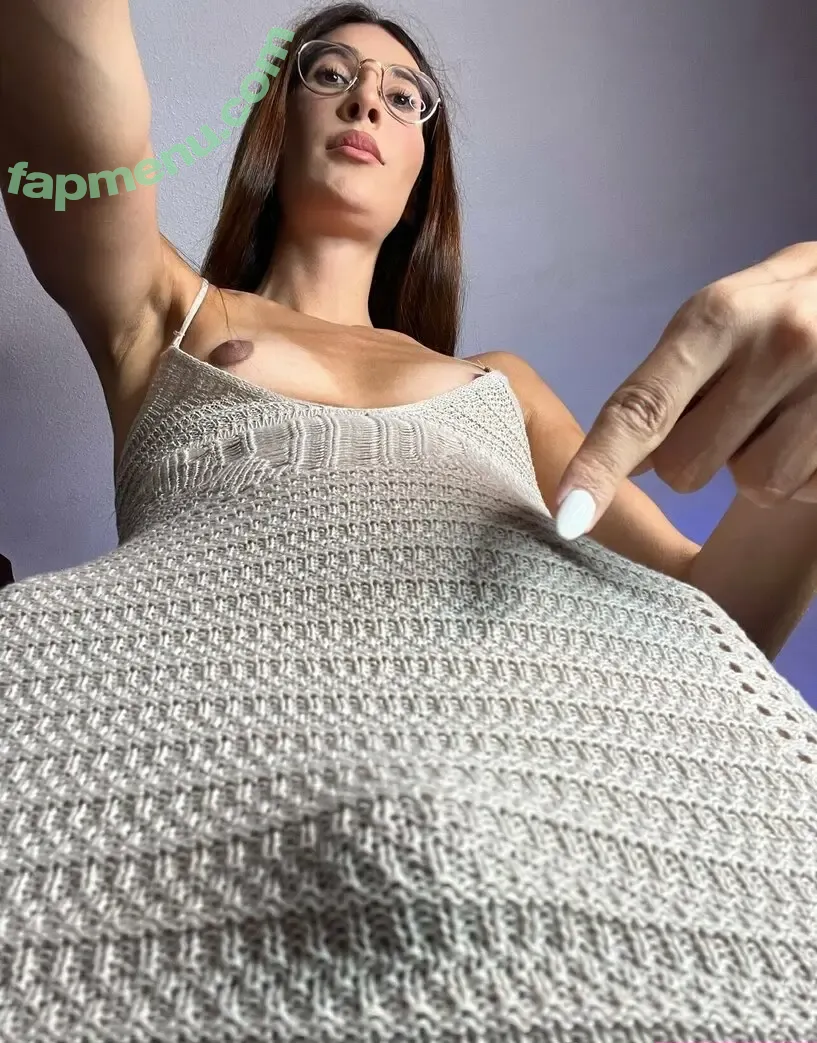 tskeila nude photo #0013 (tskeila_)