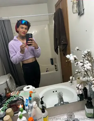  nude photo #0002