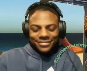 Tslunabae nude photo #0007