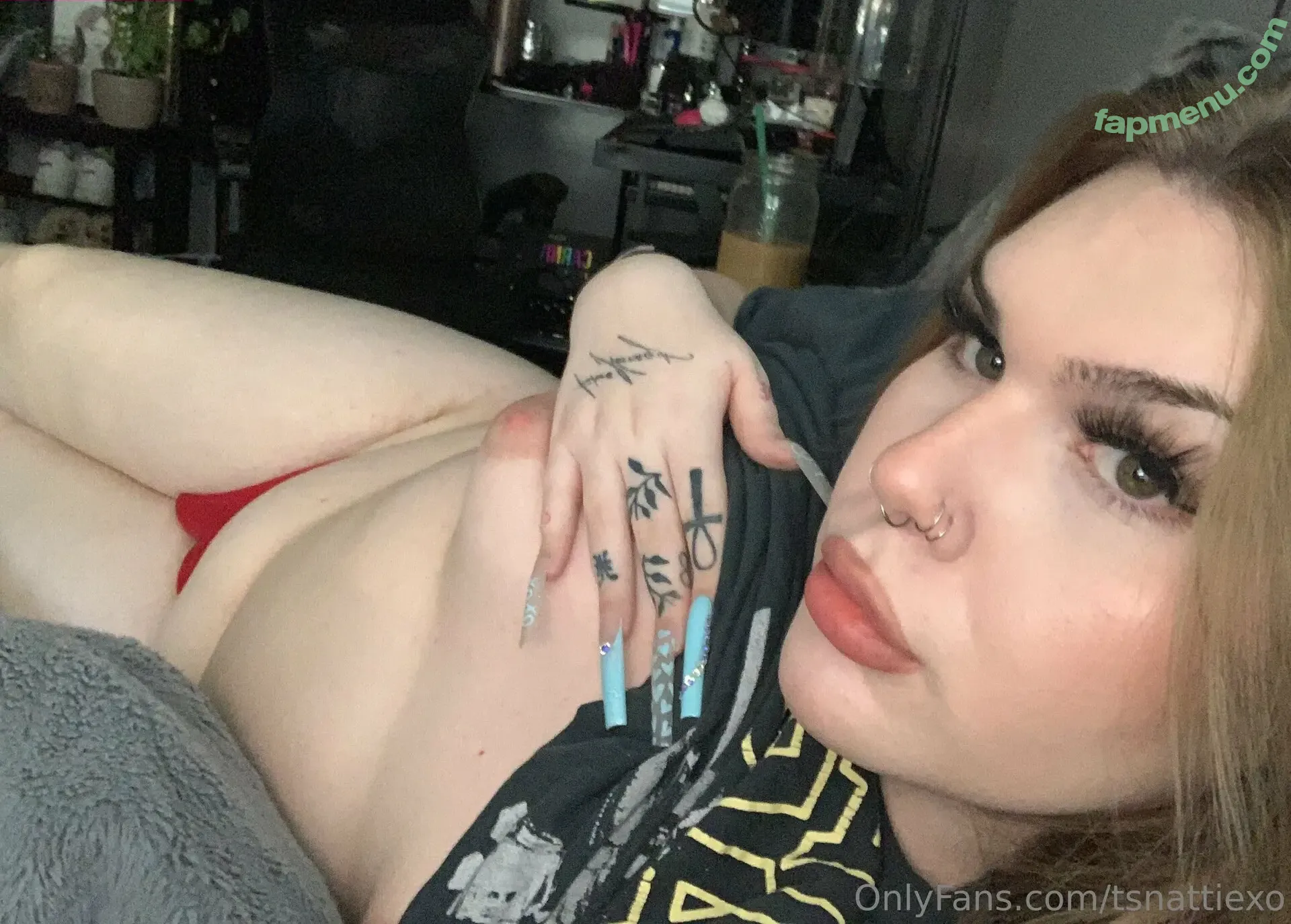 tsnattiexo nude photo #0102 (tattiexo)