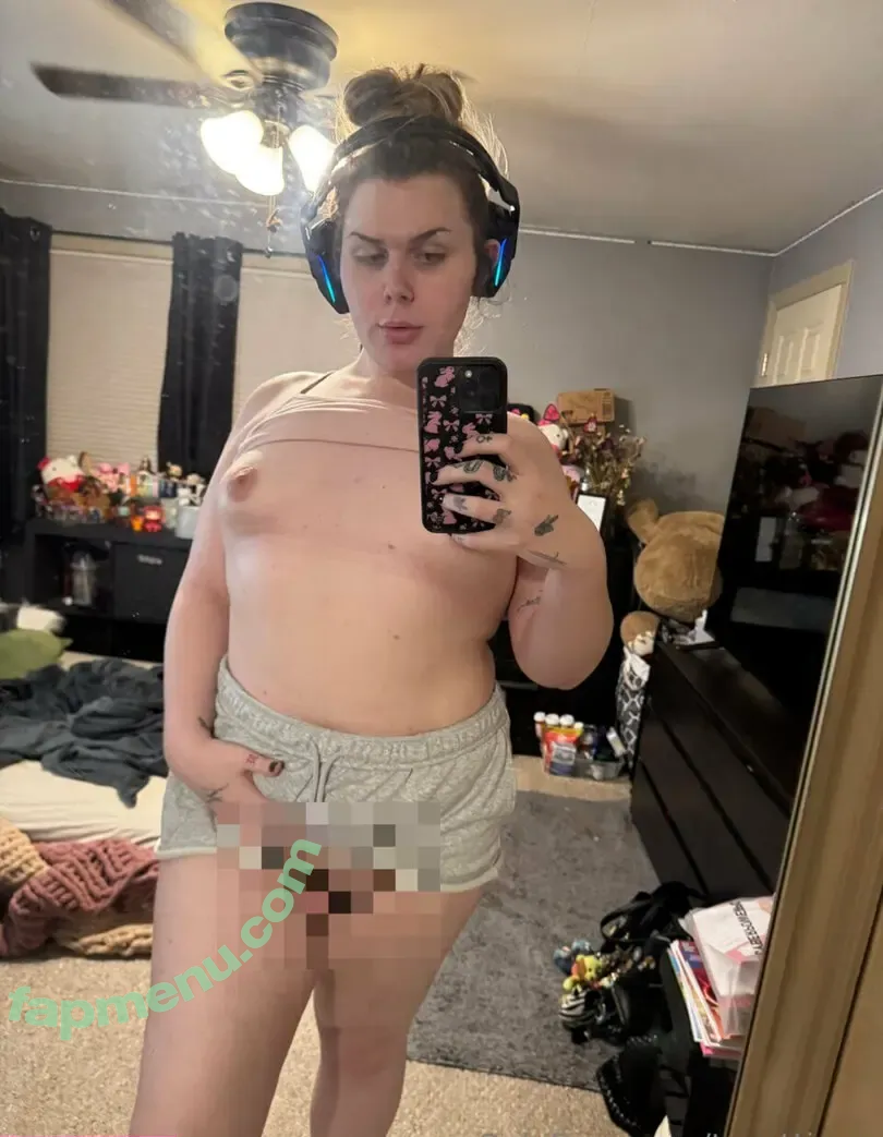tsnattiexo nude photo #0104 (tattiexo)