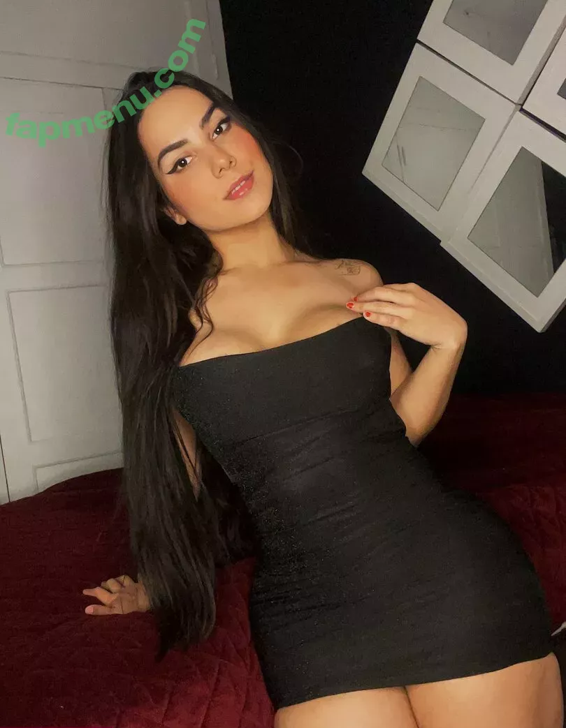 tsunademorena nude photo #0080 (soyvictoriamatosa)