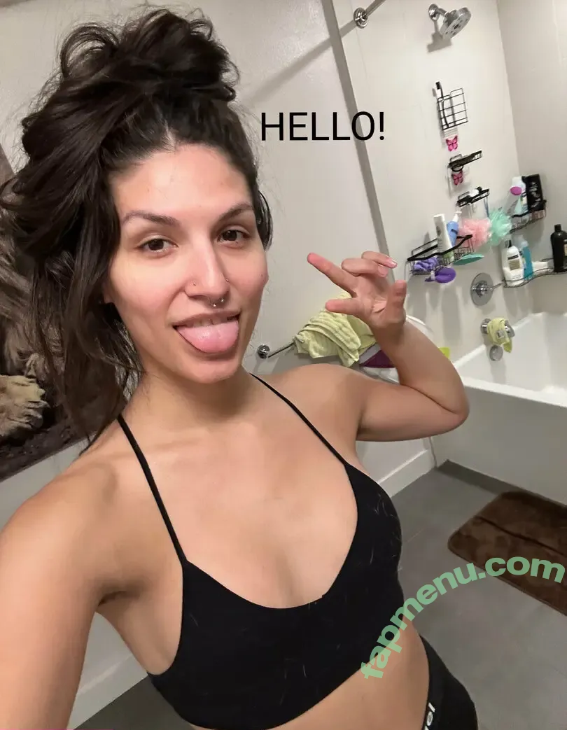 tszariah nude photo #0135 (therealzariahaura)