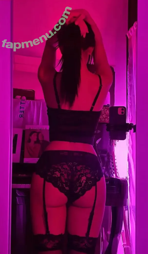 ttanuae nude photo #0038 (tanuae / ttanuae_)