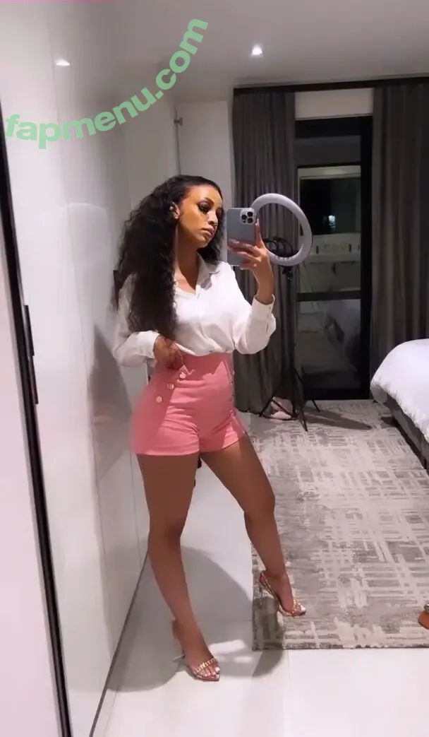 Ttshego_m nude photo #0008 (Tshegofatso Mbali Mafubedu / miss.tshegoo)