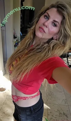 tttenley / tenneraj nude photo #0003
