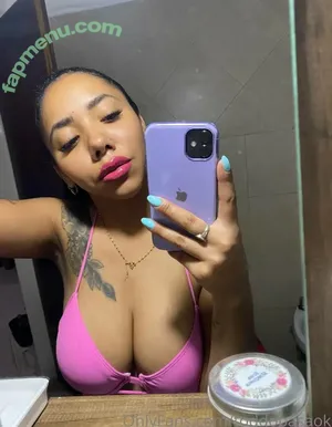 Tu Nerrita / mili_aguilera.ok / toddopasaok nude photo #0003