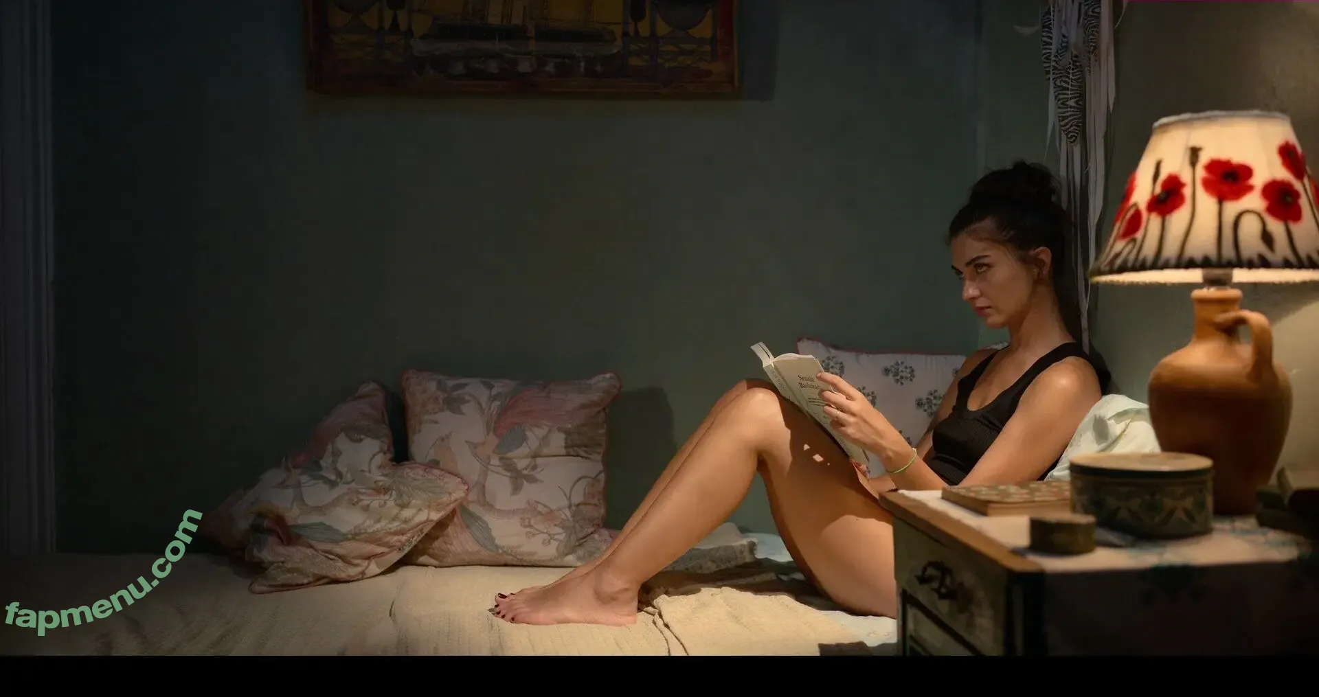 Tuba Büyüküstün nude photo #0002 (Tuba Büyüküstün)