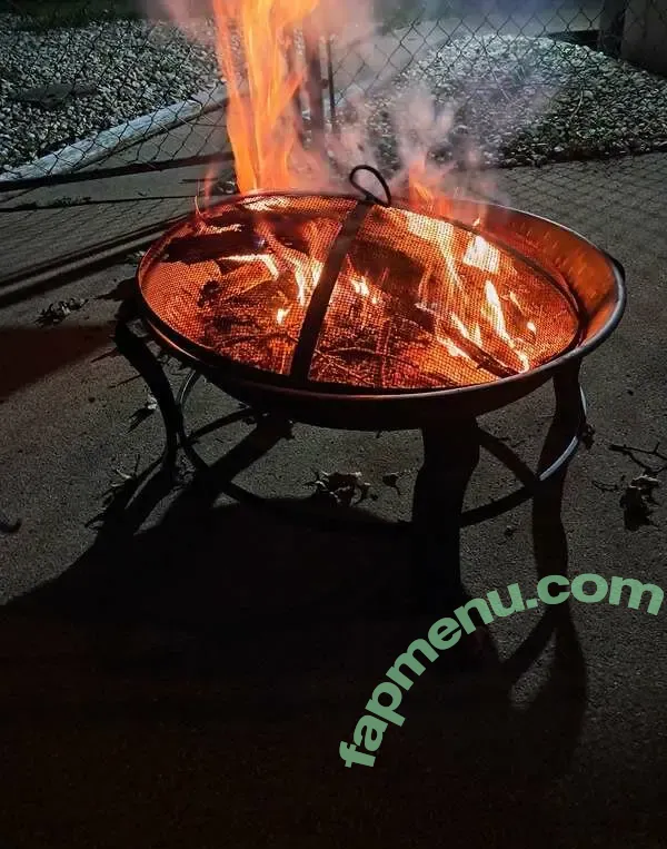 Tucky_grl nude photo #0020 (wyldwoman51)