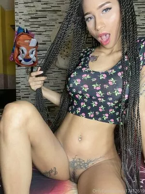tuflaca / tuflacaverog nude photo #0399