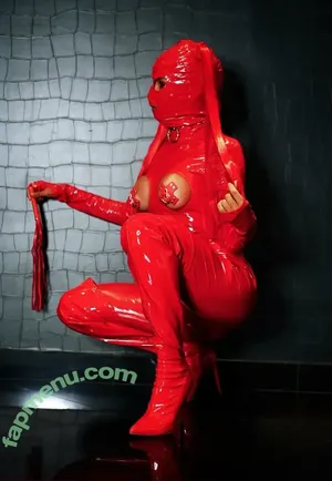 tuflacaverog / kaaapicccooo nude photo #0432